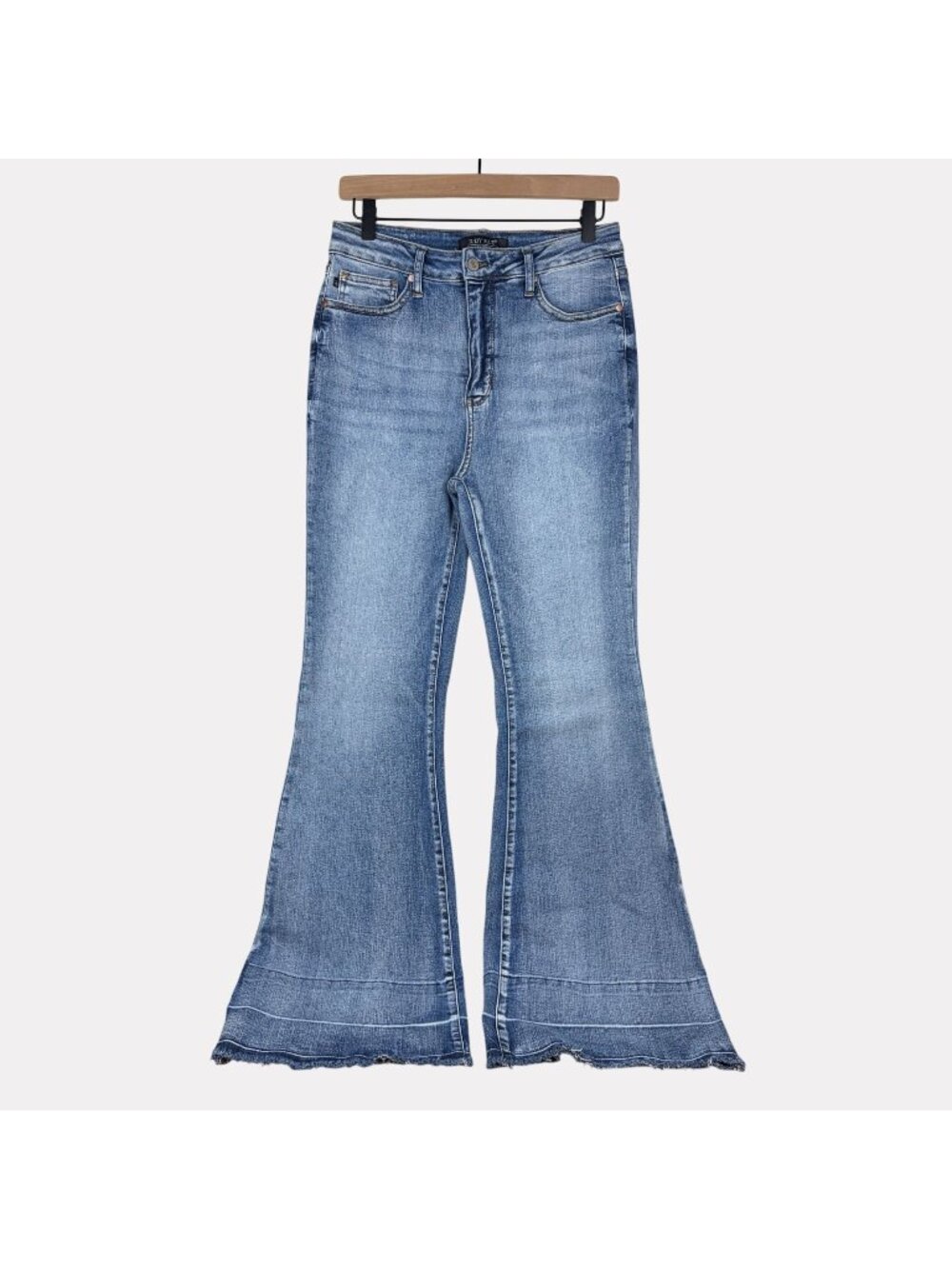 Judy Blue Flare Leg Jeans Light Wash Womens 29 Stretch Cotton Raw Hem